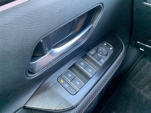 New 2025 Nissan Kicks SR w/ Illumination Package image 15