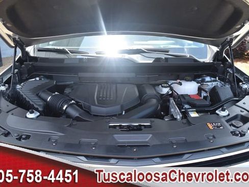 Used 2025 Chevrolet Traverse LT w/ LPO, Floor Liner Package FWD image 43