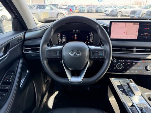 Used 2025 INFINITI QX60 Luxe image 32