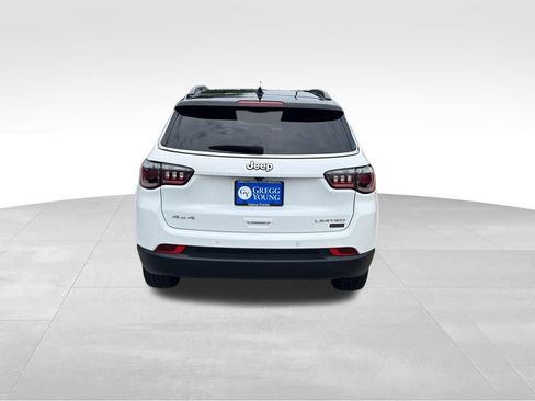 Used 2025 Jeep Compass Limited AWD/4WD image 5