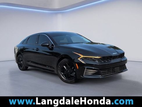 Used 2025 Kia K5 LXS FWD image 1