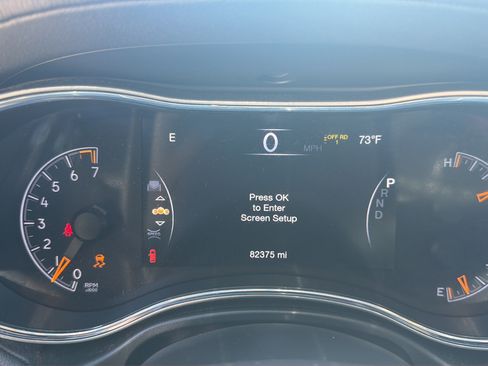Used 2021 Jeep Grand Cherokee Overland AWD/4WD image 18