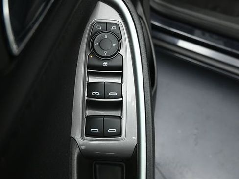 Used 2023 Chevrolet Malibu LT FWD image 6