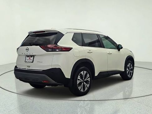 Used 2022 Nissan Rogue SV w/ SV Premium Package AWD/4WD image 6