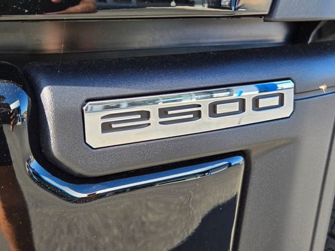 New 2026 GMC Sierra 2500 Denali w/ Technology Package image 8