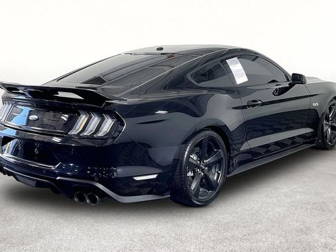 Used 2018 Ford Mustang GT Premium w/ Equipment Group 401A RWD image 4