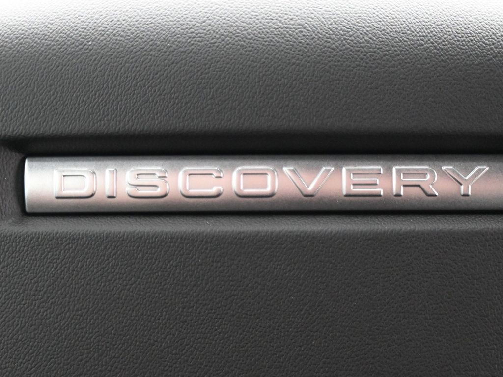 Used 2025 Land Rover Discovery Sport Dynamic SE AWD/4WD image 20