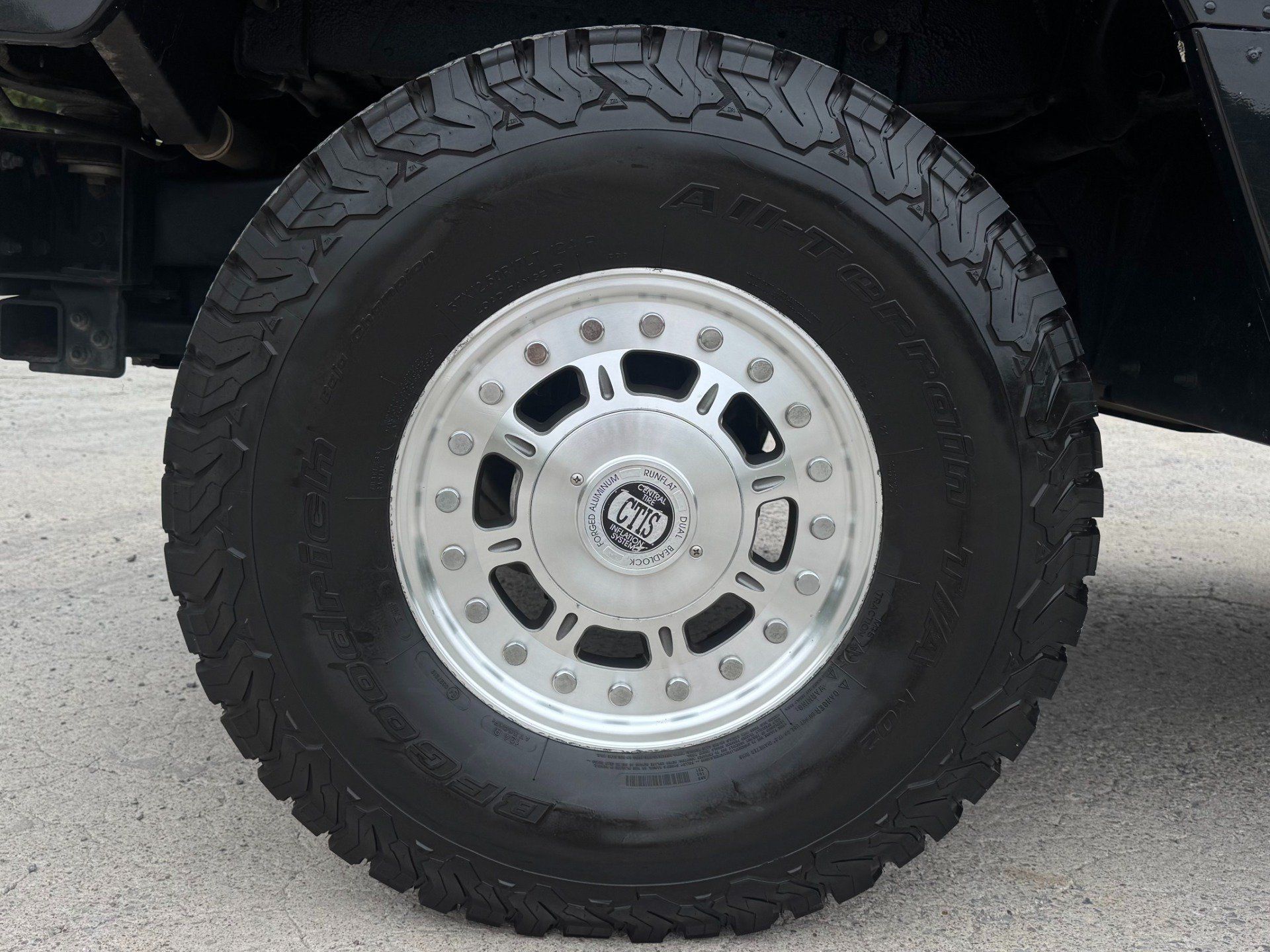 Used 2004 HUMMER H1 4-Door Open Top AWD/4WD image 60