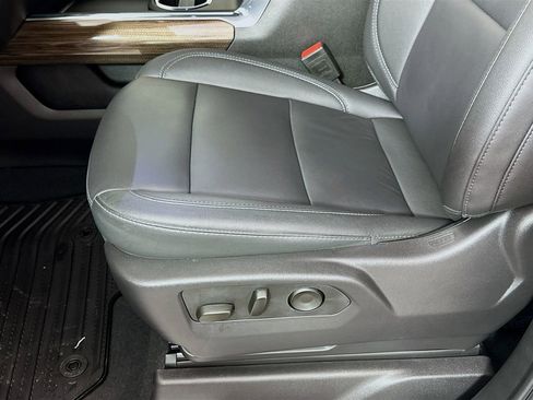 Used 2025 Chevrolet Silverado 2500 LT w/ Trail Boss Package image 19