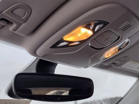 Used 2019 Jeep Compass Limited image 17