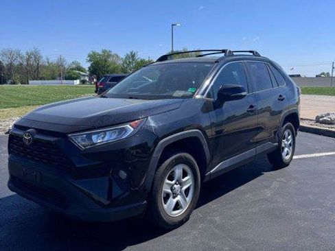 Certified 2021 Toyota RAV4 XLE image 1