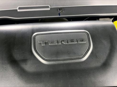 Used 2026 Jeep Compass Latitude AWD/4WD image 39