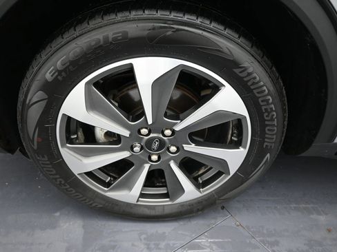 Certified 2023 Ford Escape Platinum image 33