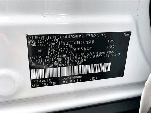 Certified 2025 Toyota RAV4 XLE image 31