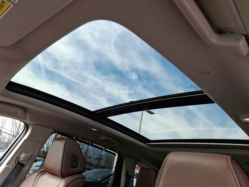 Used 2023 Acura MDX SH-AWD w/ Advance Package image 16