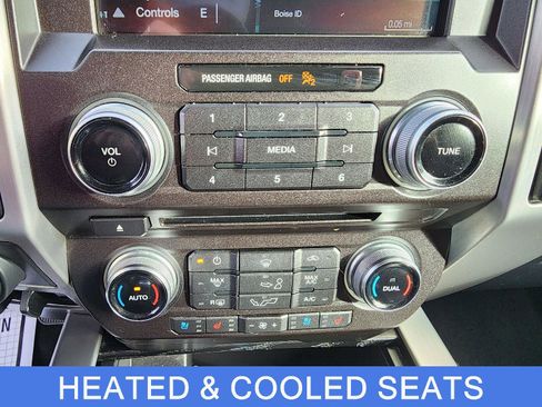 Used 2018 Ford F150 Platinum w/ Technology Package image 16