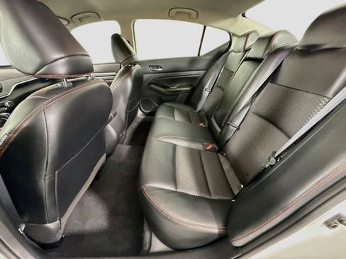 Used 2023 Nissan Altima 2.5 SR FWD image 22