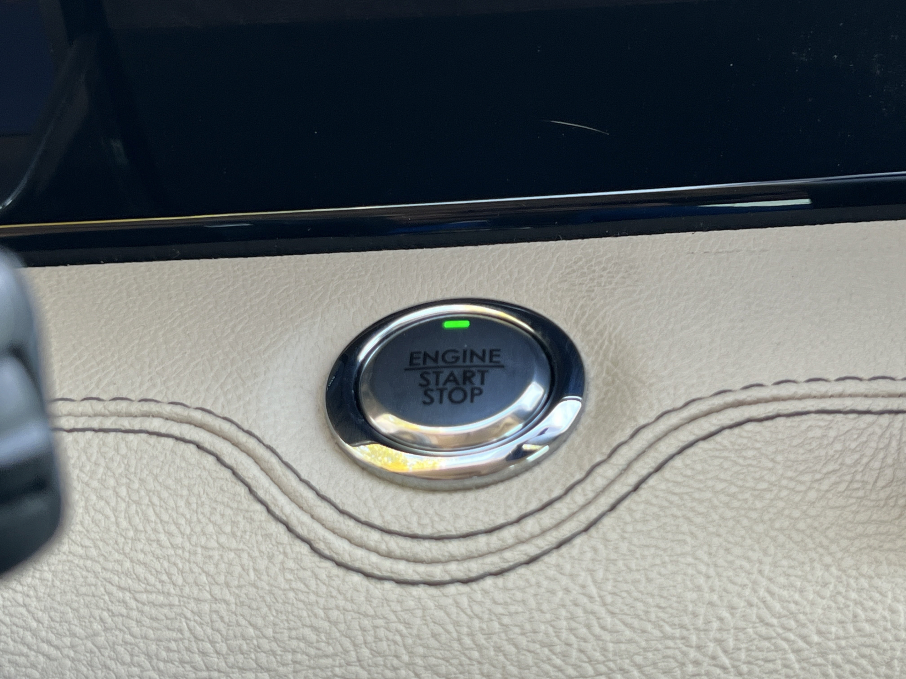 Used 2020 Lincoln Navigator Reserve w/ Luxury Package RWD image 27