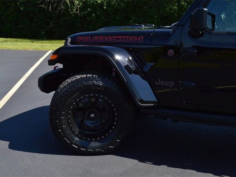 Certified 2020 Jeep Gladiator Rubicon w/ LED Lighting Group image 10
