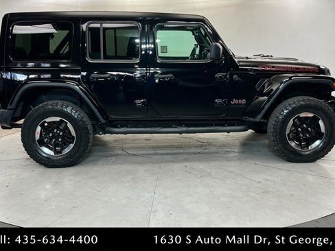 Used 2020 Jeep Wrangler Unlimited Rubicon AWD/4WD image 6