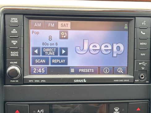 Used 2012 Jeep Grand Cherokee Overland Summit AWD/4WD image 24