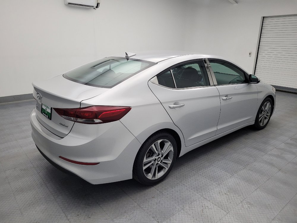 Used 2018 Hyundai Elantra Limited FWD image 10
