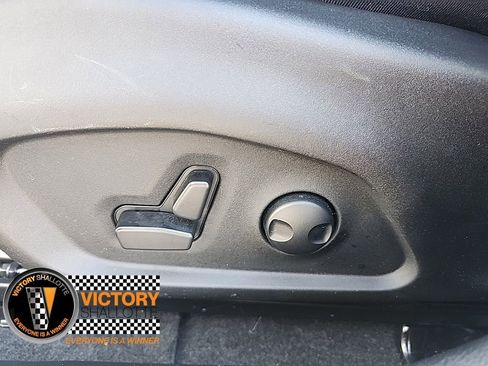 Certified 2025 Jeep Compass Limited image 20