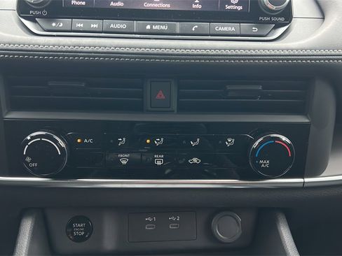 Certified 2025 Nissan Rogue S image 18