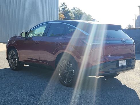 New 2026 Nissan Murano Platinum image 3