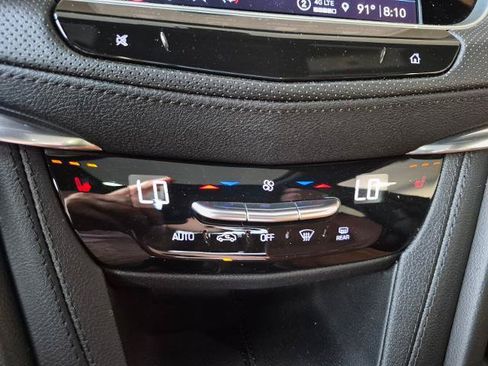 Used 2023 Cadillac XT5 Premium Luxury w/ Technology Package AWD/4WD image 22