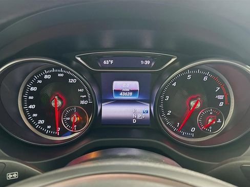 Used 2019 Mercedes-Benz GLA 250 4MATIC image 43