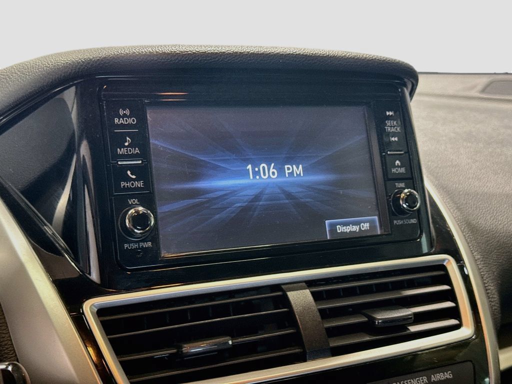 Used 2020 Mitsubishi Eclipse Cross ES FWD image 14