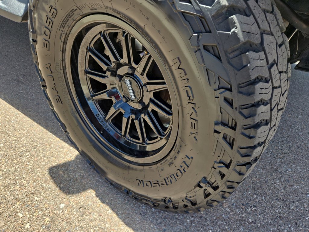 Used 2020 Jeep Gladiator Overland AWD/4WD image 50