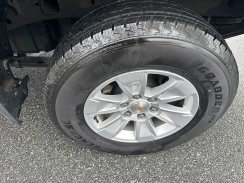 Used 2025 Chevrolet Silverado 1500 LT image 10