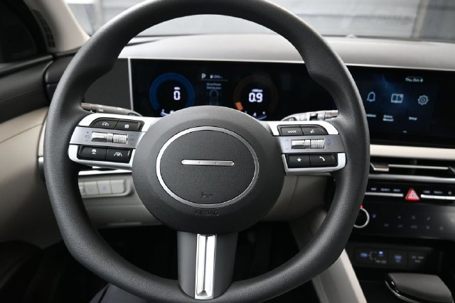 New 2026 Hyundai Tucson SEL Plus AWD/4WD image 25