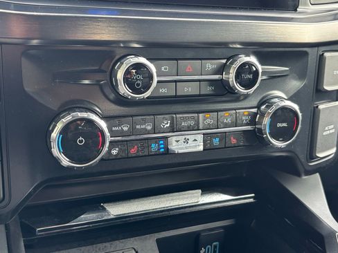 Certified 2025 Ford F350 Lariat w/ Lariat Ultimate Package AWD/4WD image 24
