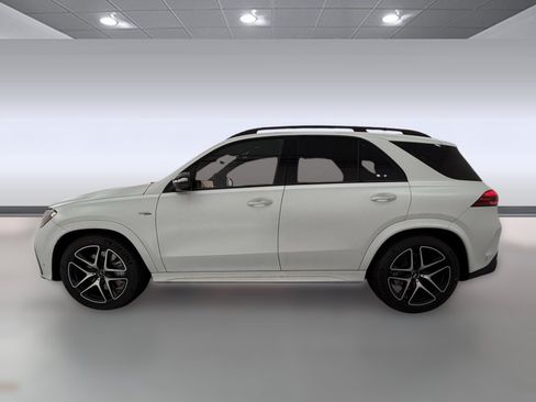 New 2026 Mercedes-Benz GLE 53 AMG 4MATIC image 2