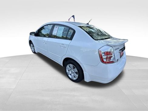 Used 2011 Nissan Sentra 2.0 FWD image 3