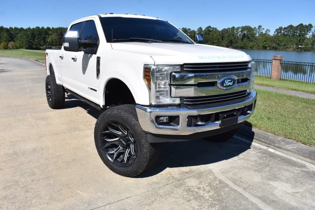 Used 2018 Ford F250 Lariat w/ Chrome Package AWD/4WD image 2