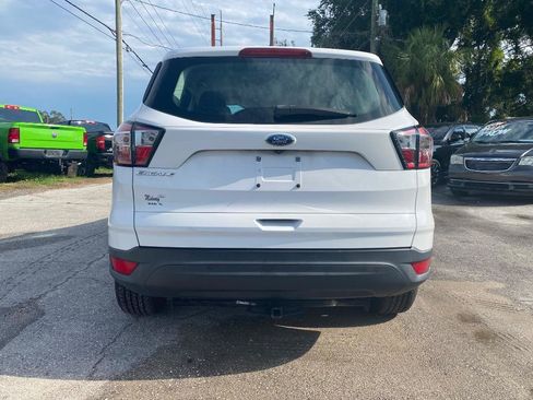 Used 2017 Ford Escape S FWD image 9