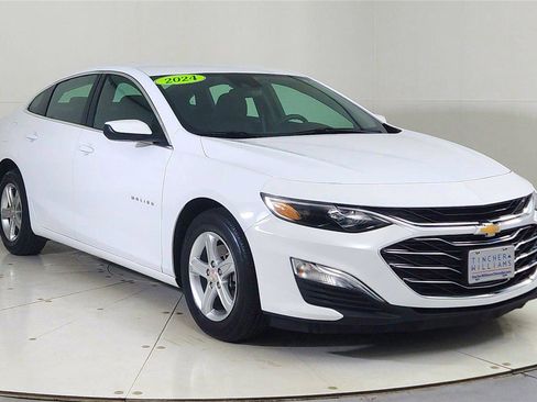 Used 2024 Chevrolet Malibu LS w/ Driver Confidence Package image 1