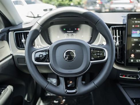 New 2026 Volvo XC60 T8 Ultra w/ Protection Package Premier AWD/4WD image 30
