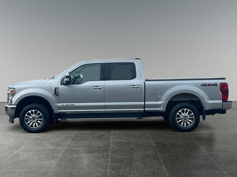 Used 2022 Ford F350 Lariat w/ Camper Package AWD/4WD image 4