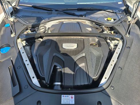 Used 2020 Porsche Panamera 4 AWD/4WD image 22