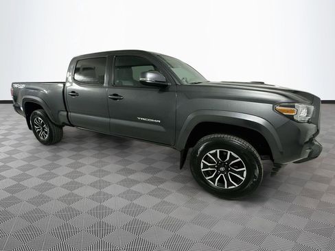 Used 2023 Toyota Tacoma TRD Sport AWD/4WD image 8