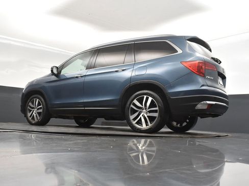 Used 2018 Honda Pilot Touring image 43