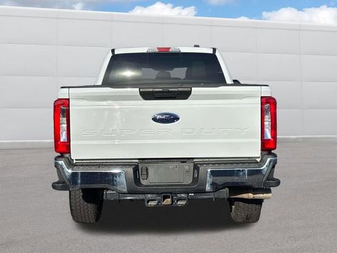 Used 2024 Ford F250 XLT AWD/4WD image 4
