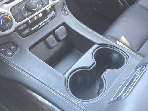 Used 2020 GMC Yukon XL SLT w/ Open Road Package image 21