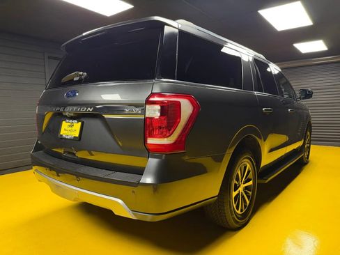 Used 2018 Ford Expedition Max XLT w/ Equipment Group 201A AWD/4WD image 6