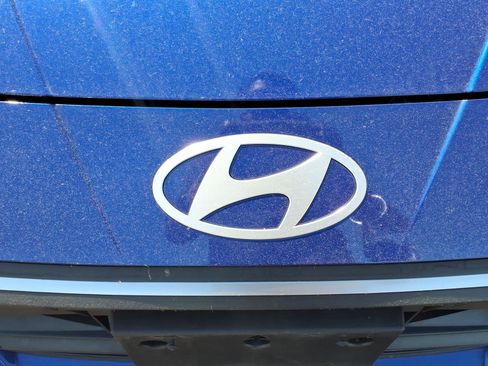 Certified 2024 Hyundai Elantra SEL FWD image 12